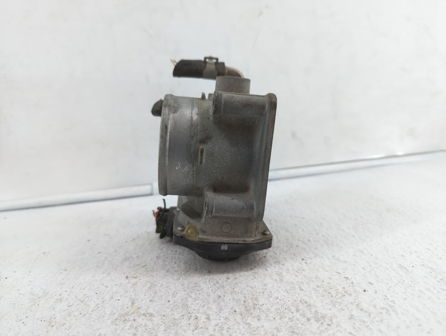 2014-2019 Nissan Rogue Throttle Body P/N:3TA60-01 C 3TA60-01 B, 3TA60-01 A Fits Fits 2013 2014 2015 2016 2017 2018 2019 OEM 