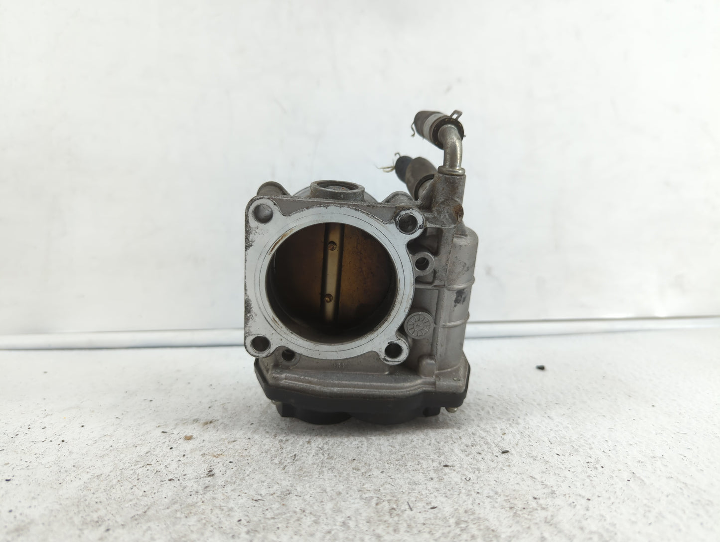 2011-2015 Nissan Rogue Throttle Body P/N:526-01 RME60-15 Fits Fits 2011 2012 2013 2014 2015 OEM Used Auto Parts - Oemusedaut