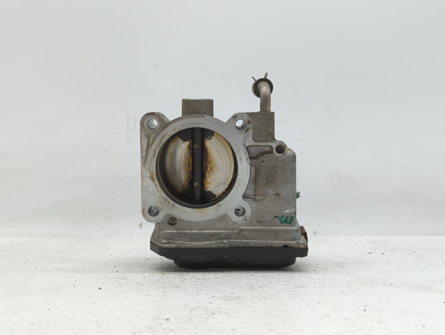 2014-2019 Nissan Rogue Throttle Body P/N:3TA60-01 C 3TA60-01 B, 3TA60-01 A Fits Fits 2013 2014 2015 2016 2017 2018 2019 OEM 