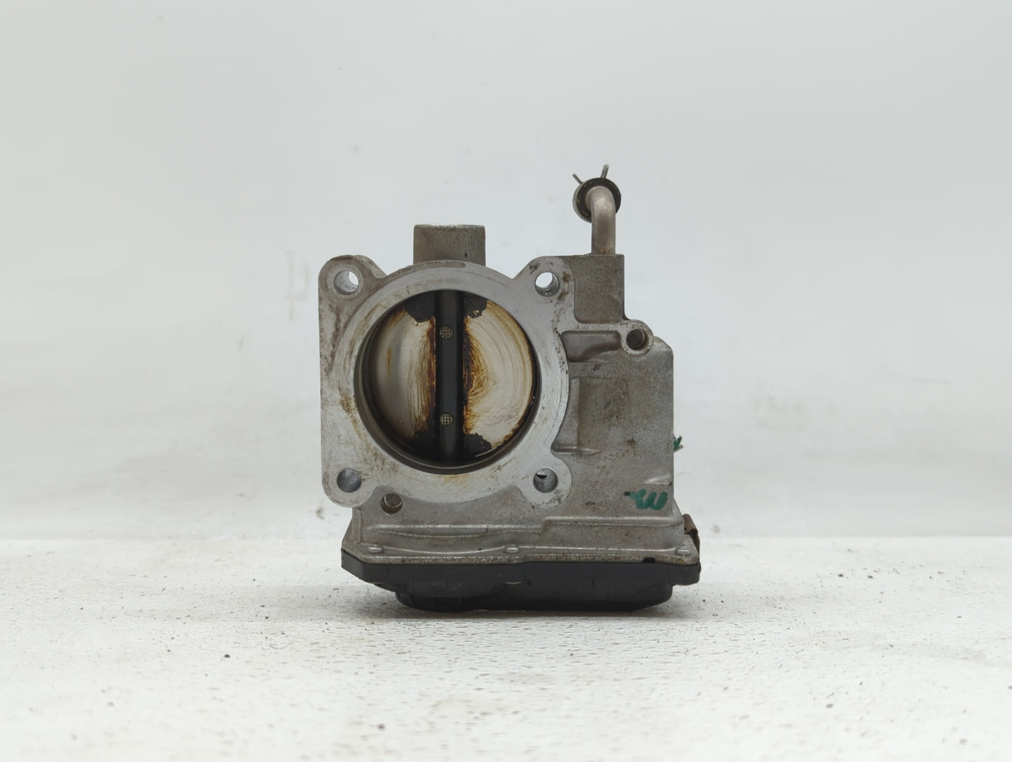2014-2019 Nissan Rogue Throttle Body P/N:3TA60-01 C 3TA60-01 B, 3TA60-01 A Fits Fits 2013 2014 2015 2016 2017 2018 2019 OEM 