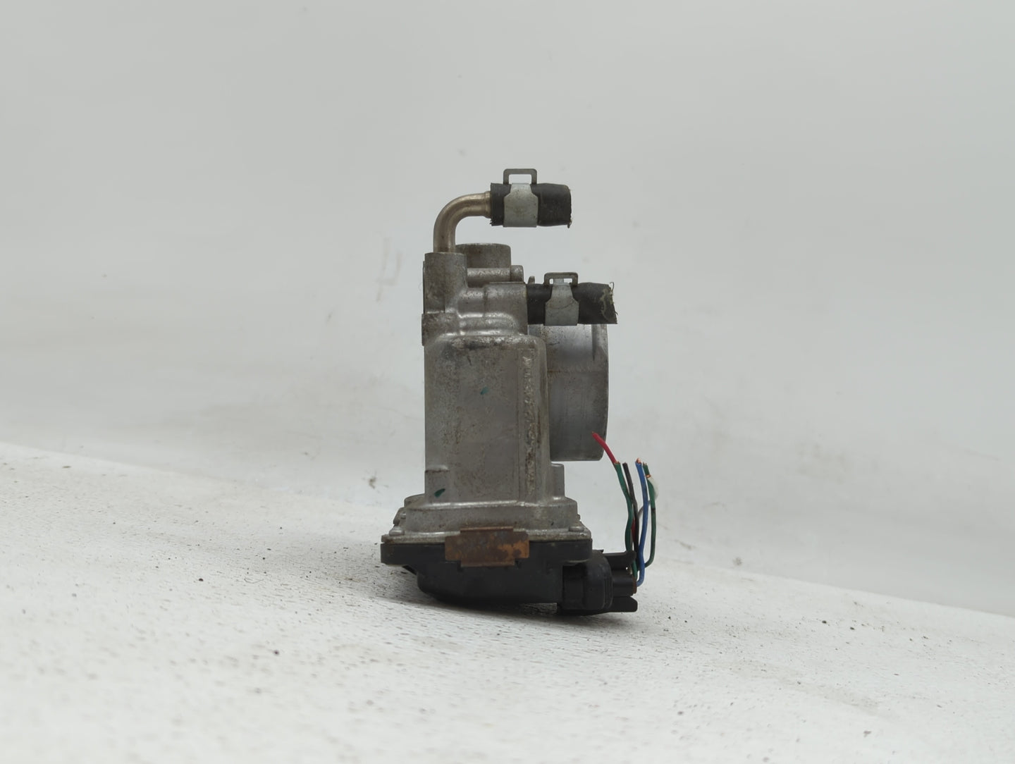 2014-2019 Nissan Rogue Throttle Body P/N:3TA60-01 C 3TA60-01 B, 3TA60-01 A Fits Fits 2013 2014 2015 2016 2017 2018 2019 OEM 