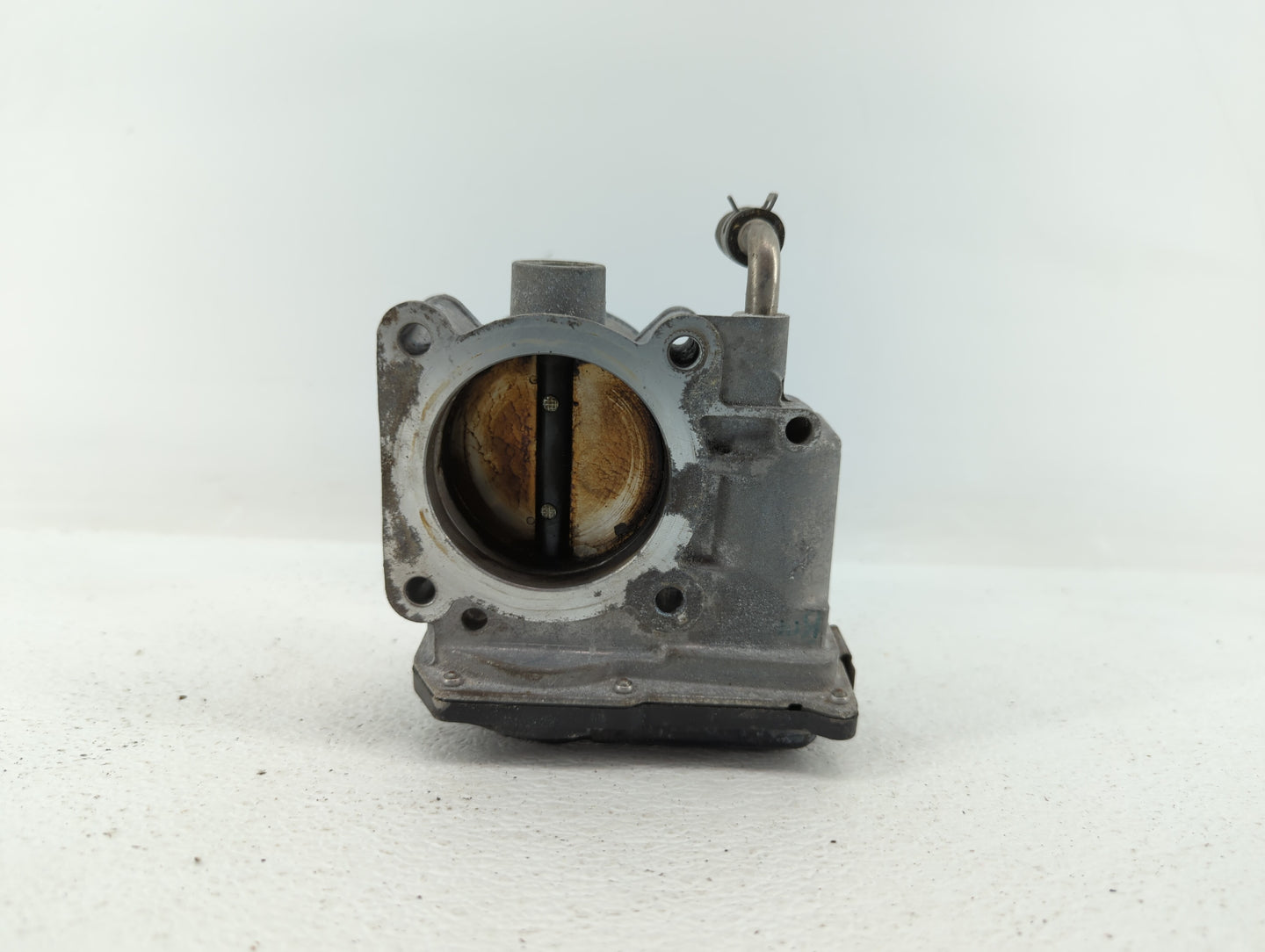 2014-2019 Nissan Rogue Throttle Body P/N:3TA60-01 C 3TA60-01 B, 3TA60-01 A Fits Fits 2013 2014 2015 2016 2017 2018 2019 OEM 