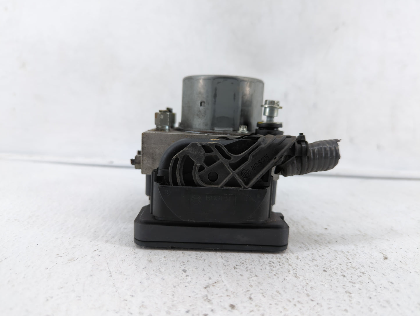 2014-2015 Nissan Rogue ABS Pump Control Module Replacement P/N:2265106527 47660 4BA0A Fits Fits 2014 2015 OEM Used Auto Part