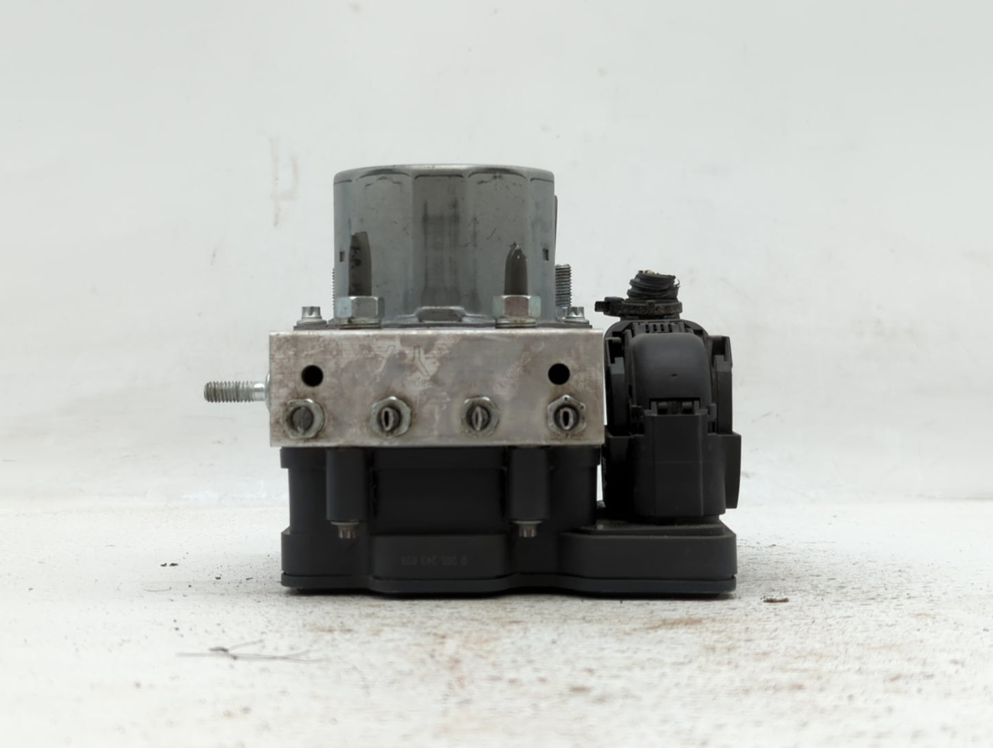 2014-2015 Nissan Rogue ABS Pump Control Module Replacement P/N:2265106527 47660 4BA0A Fits Fits 2014 2015 OEM Used Auto Part