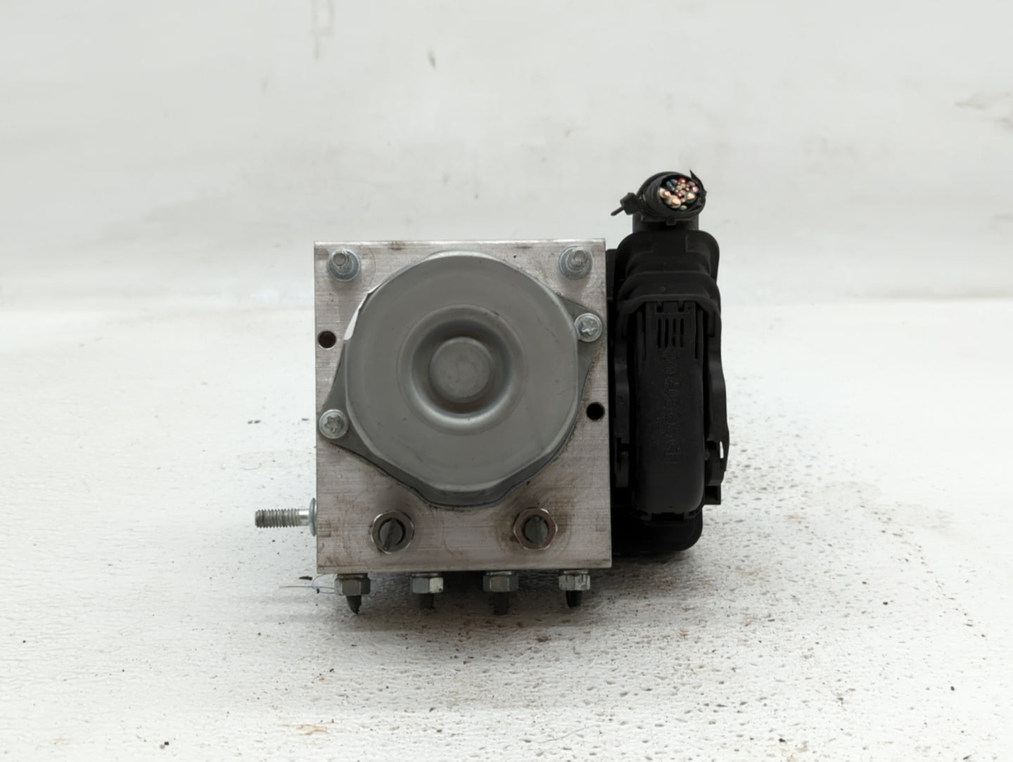 2014-2015 Nissan Rogue ABS Pump Control Module Replacement P/N:2265106527 47660 4BA0A Fits Fits 2014 2015 OEM Used Auto Part