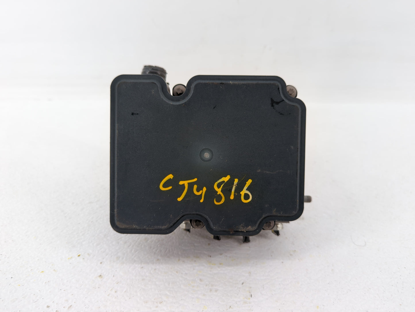 2014-2015 Nissan Rogue ABS Pump Control Module Replacement P/N:47660 4BF0A Fits Fits 2014 2015 OEM Used Auto Parts - Oemused
