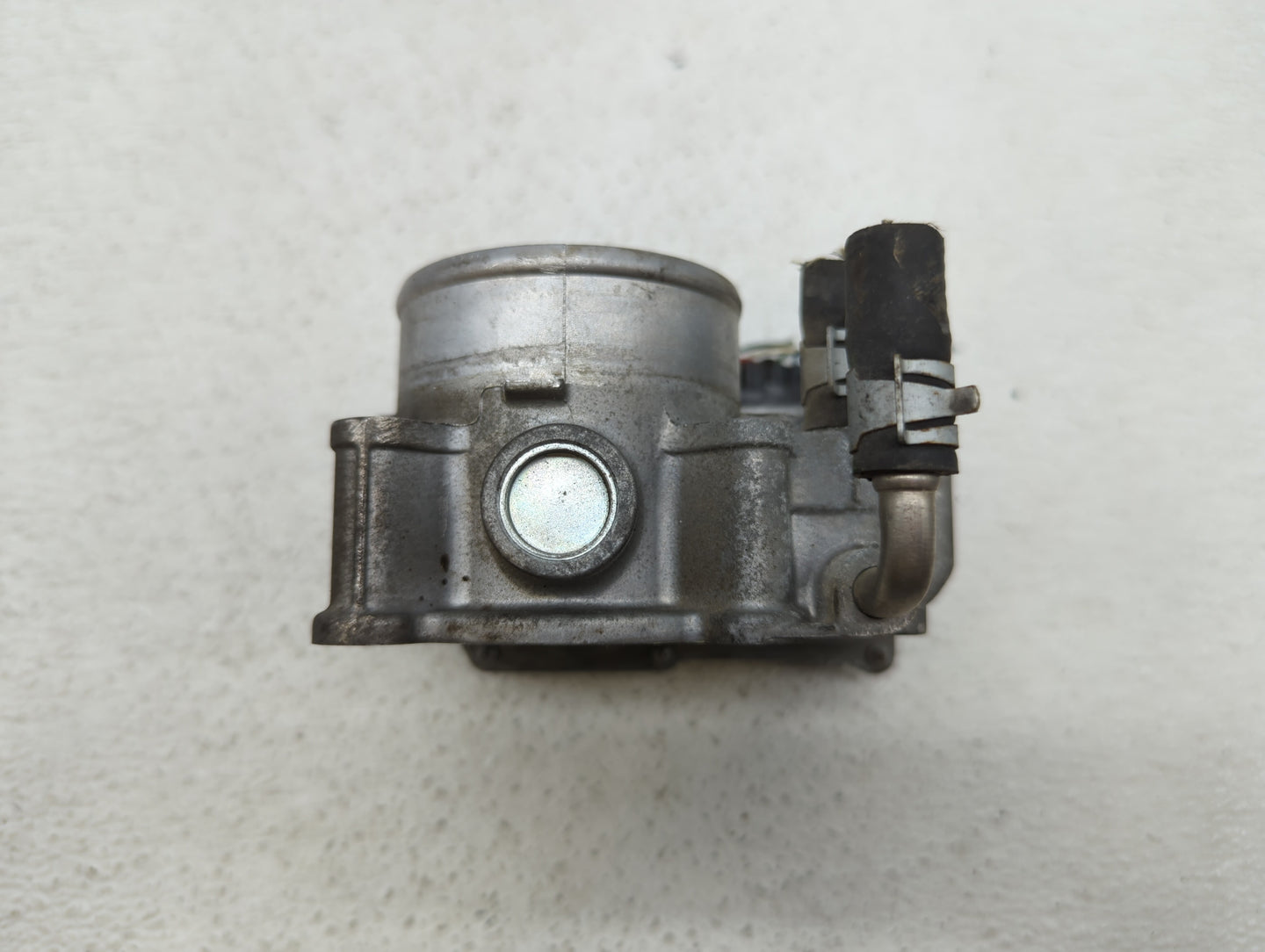 2014-2019 Nissan Rogue Throttle Body P/N:3TA60-01 C 3TA60-01 B, 3TA60-01 A Fits Fits 2013 2014 2015 2016 2017 2018 2019 OEM 