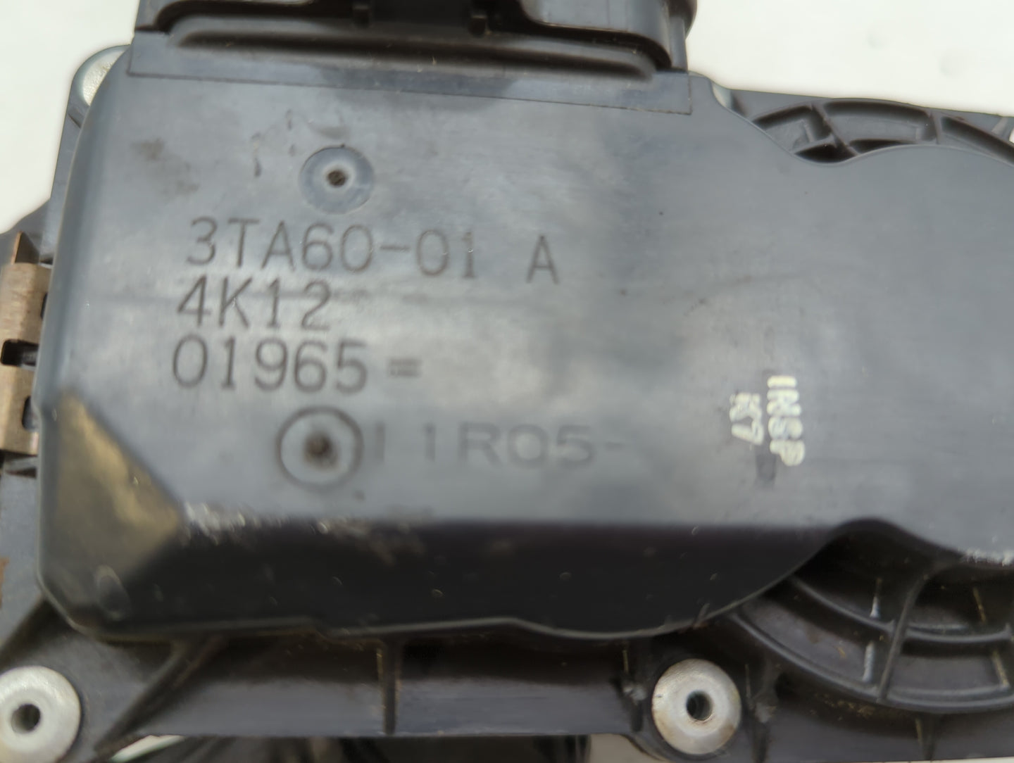 2014-2019 Nissan Rogue Throttle Body P/N:3TA60-01 C 3TA60-01 B, 3TA60-01 A Fits Fits 2013 2014 2015 2016 2017 2018 2019 OEM 