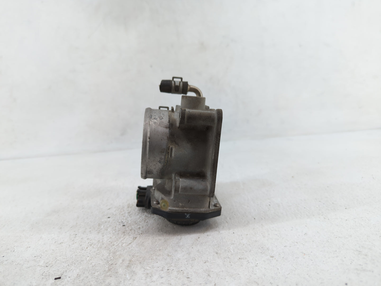 2014-2019 Nissan Rogue Throttle Body P/N:3TA60-01 C 3TA60-01 B, 3TA60-01 A Fits Fits 2013 2014 2015 2016 2017 2018 2019 OEM 