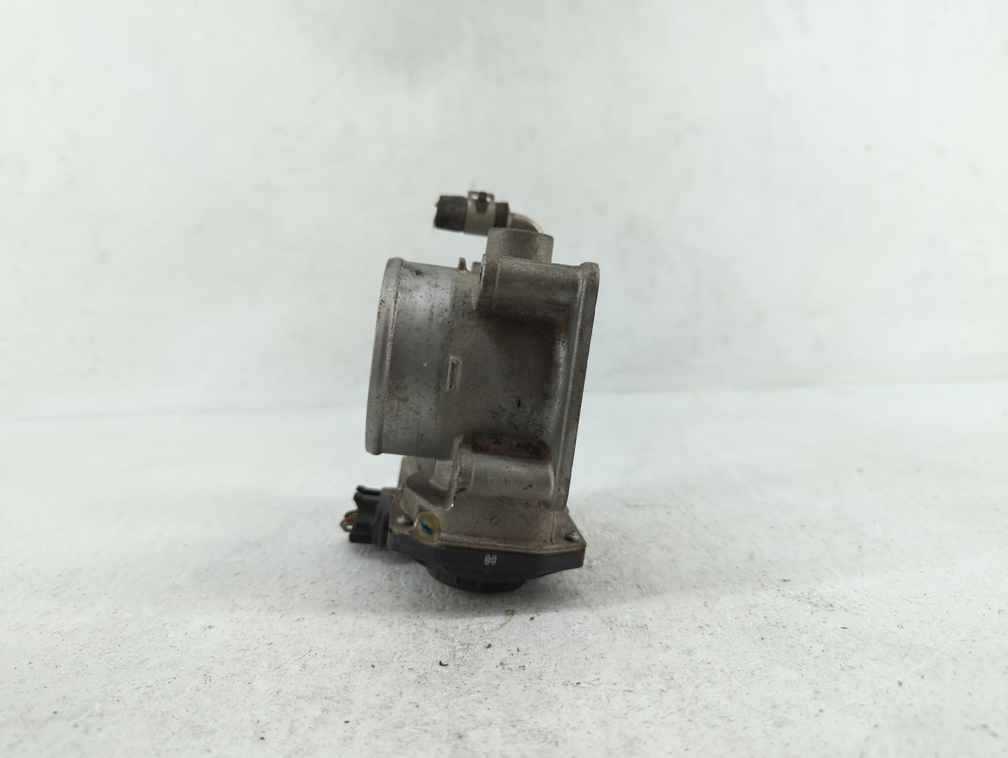 2014-2019 Nissan Rogue Throttle Body P/N:3TA60-01 C 3TA60-01 B, 3TA60-01 A Fits Fits 2013 2014 2015 2016 2017 2018 2019 OEM 
