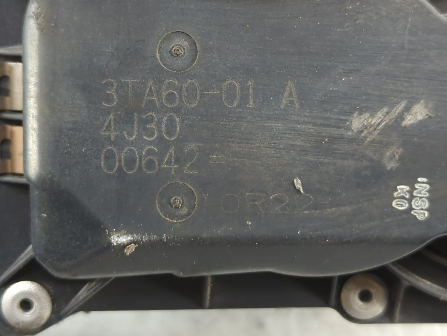 2014-2019 Nissan Rogue Throttle Body P/N:3TA60-01 C 3TA60-01 B, 3TA60-01 A Fits Fits 2013 2014 2015 2016 2017 2018 2019 OEM 