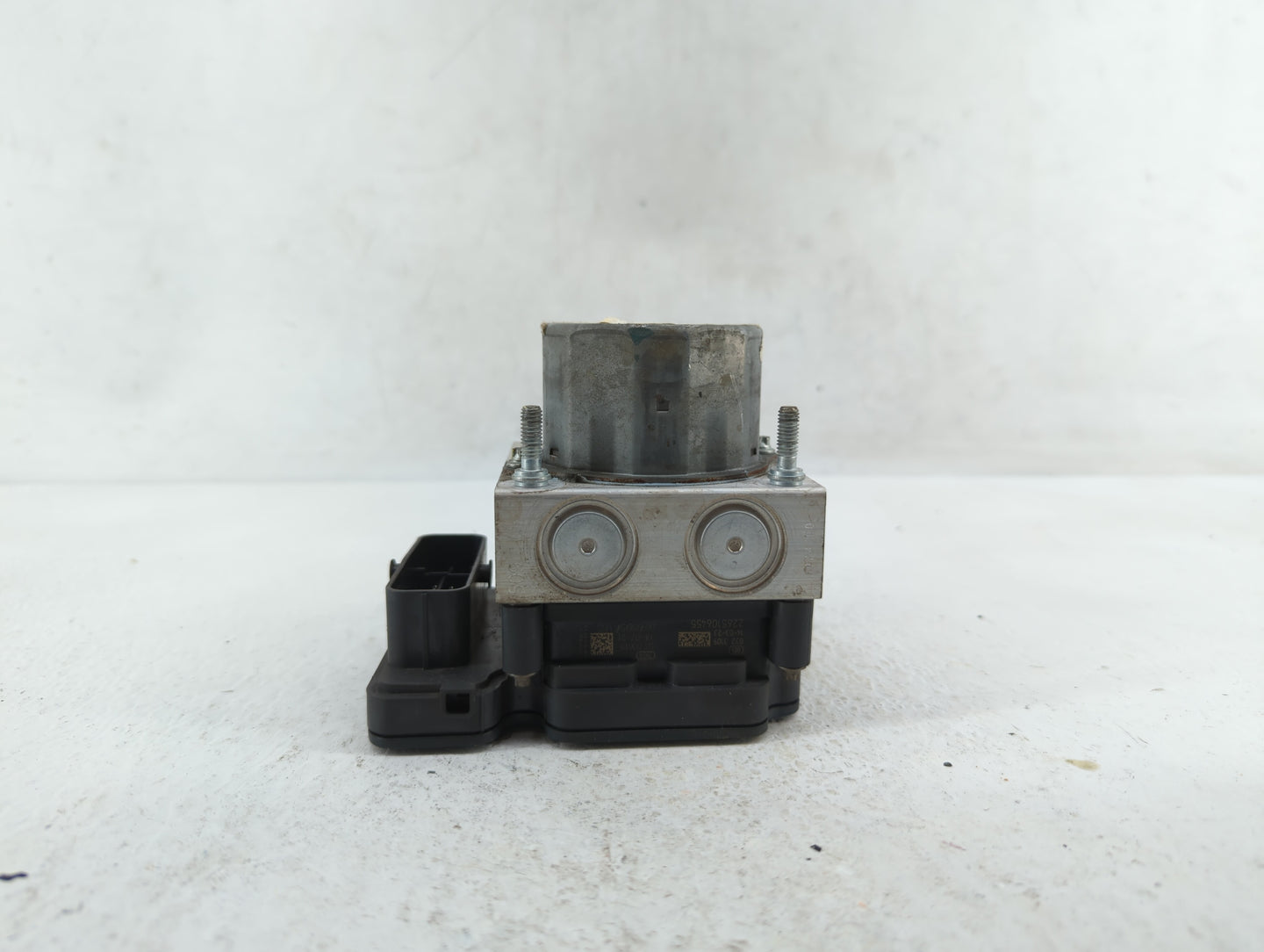 2014-2015 Nissan Rogue ABS Pump Control Module Replacement P/N:47660 4BA0A Fits Fits 2014 2015 OEM Used Auto Parts - Oemused