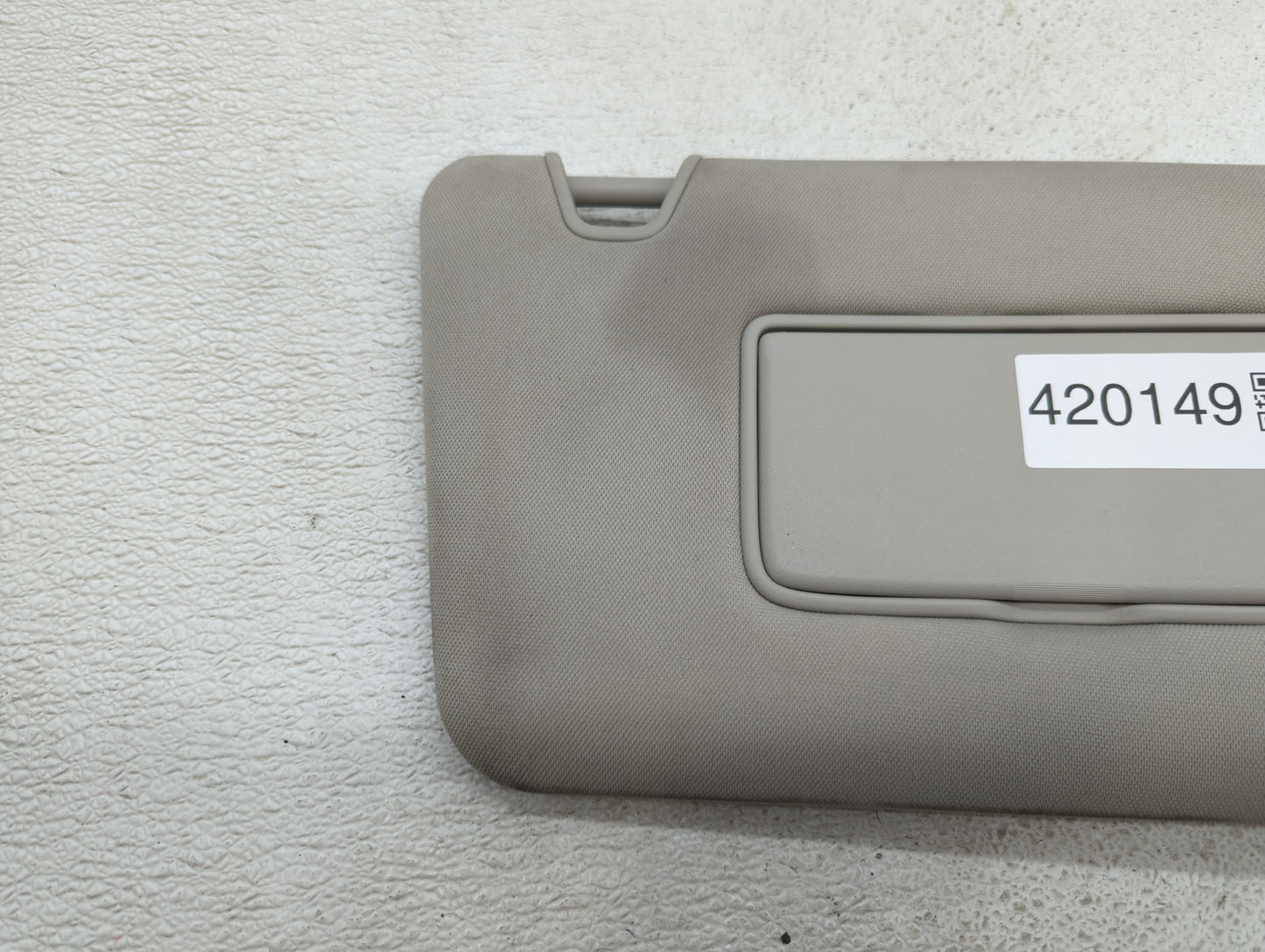 2014-2017 Nissan Rogue Sun Visor Shade Replacement Passenger Right Mirror Fits Fits 2014 2015 2016 2017 OEM Used Auto Parts 