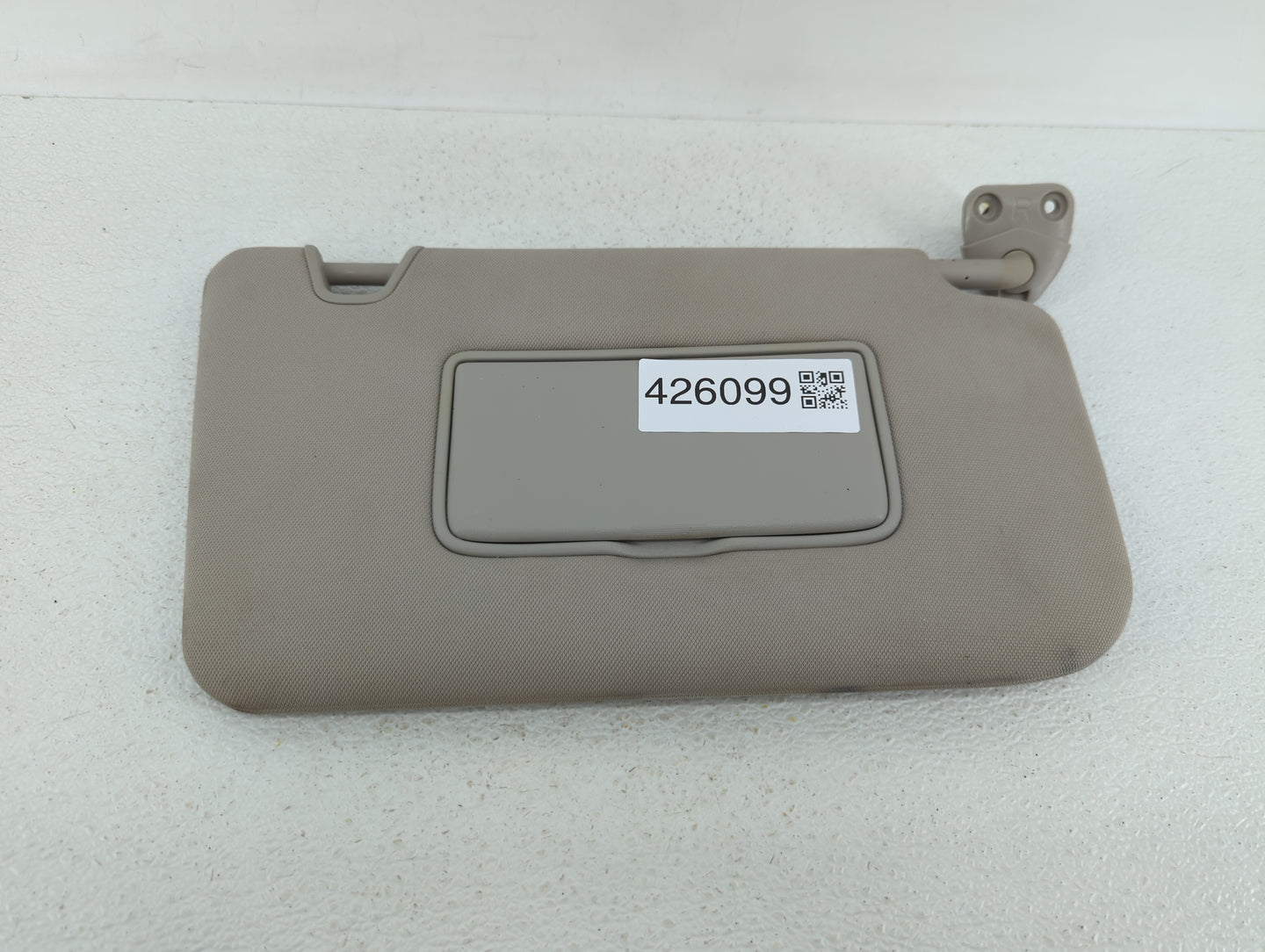 2014-2017 Nissan Rogue Sun Visor Shade Replacement Passenger Right Mirror Fits Fits 2014 2015 2016 2017 OEM Used Auto Parts 