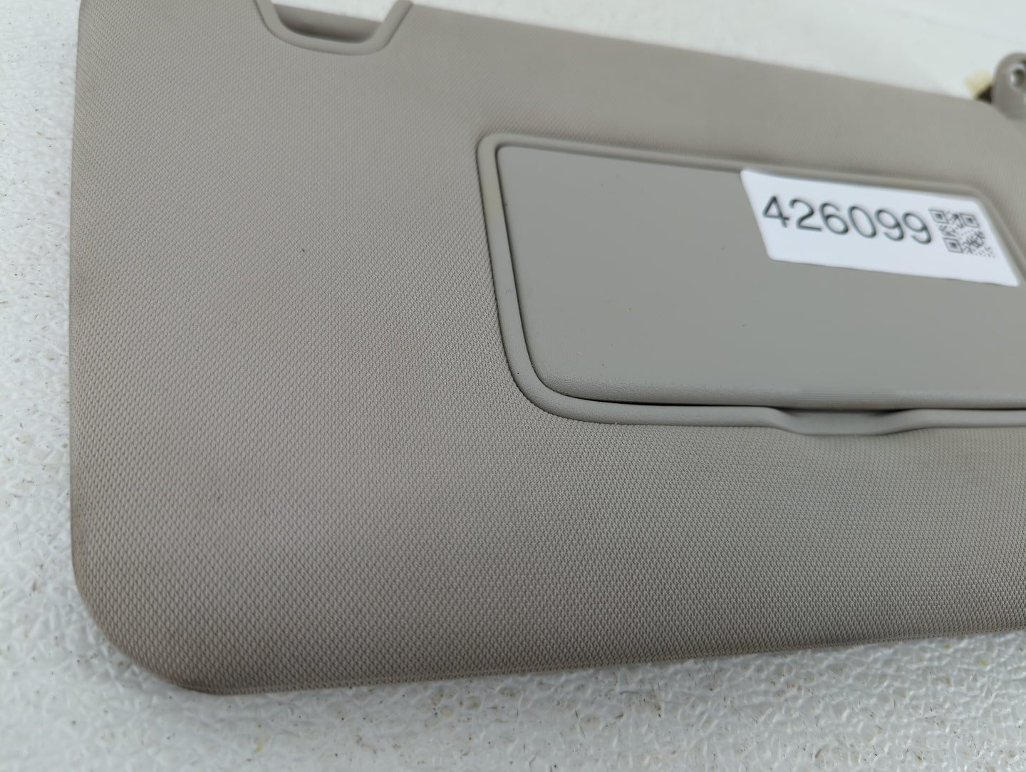 2014-2017 Nissan Rogue Sun Visor Shade Replacement Passenger Right Mirror Fits Fits 2014 2015 2016 2017 OEM Used Auto Parts 