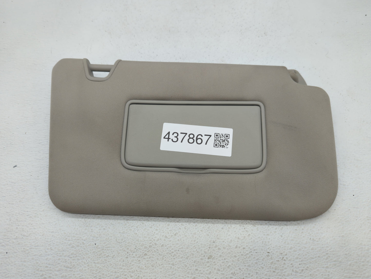 2014-2017 Nissan Rogue Sun Visor Shade Replacement Passenger Right Mirror Fits Fits 2014 2015 2016 2017 OEM Used Auto Parts 