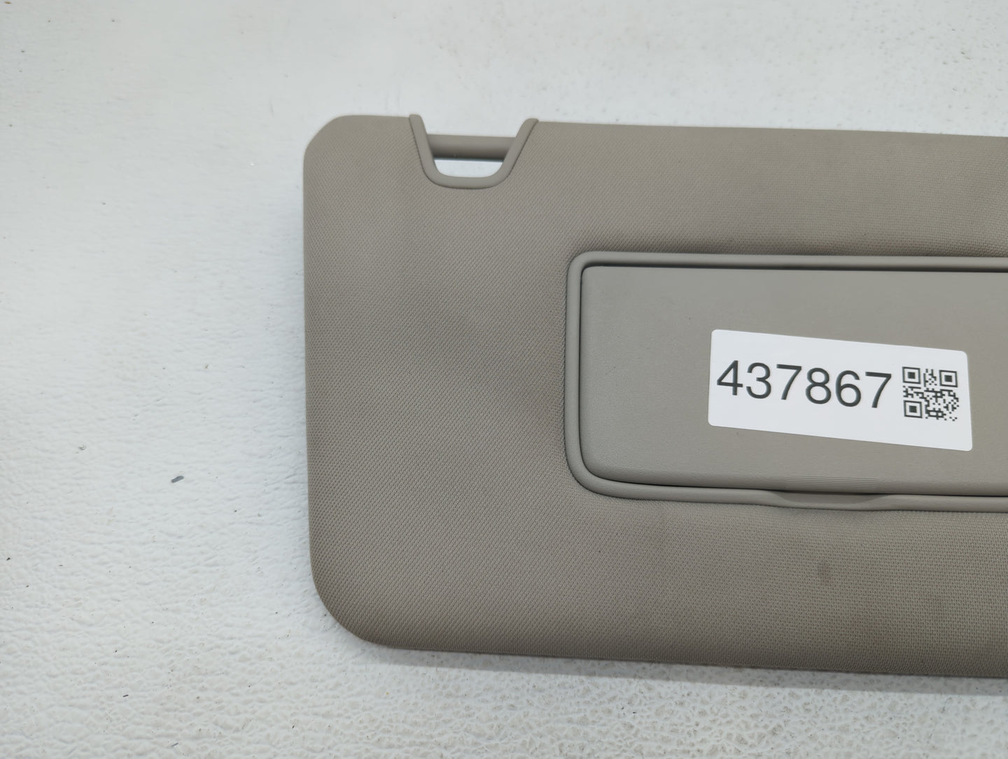 2014-2017 Nissan Rogue Sun Visor Shade Replacement Passenger Right Mirror Fits Fits 2014 2015 2016 2017 OEM Used Auto Parts 