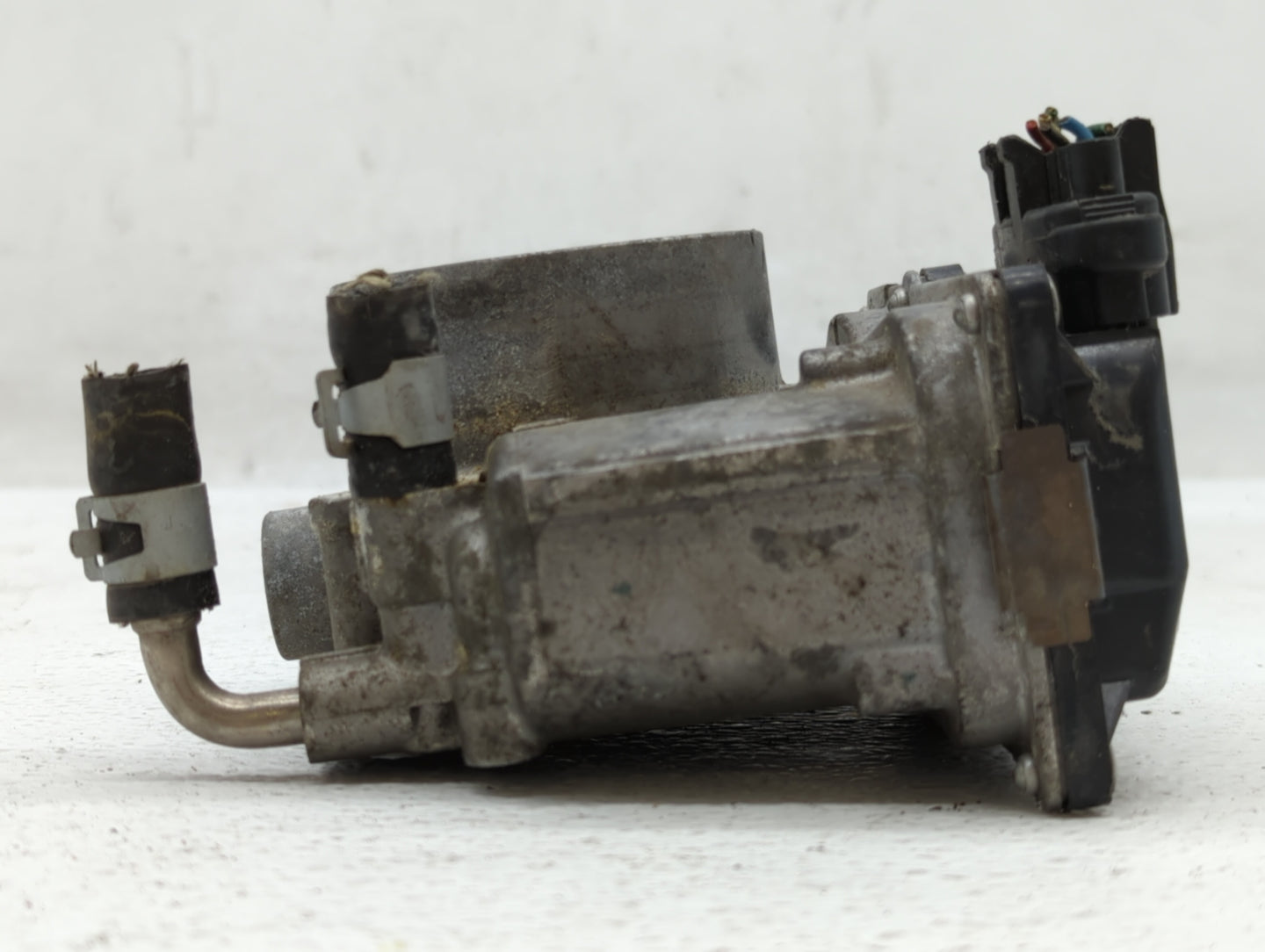 2014-2020 Nissan Rogue Throttle Body P/N:3TA60-01 C 3TA60-01 B, 3TA60-01 A Fits Fits 2013 2014 2015 2016 2017 2018 2019 2020