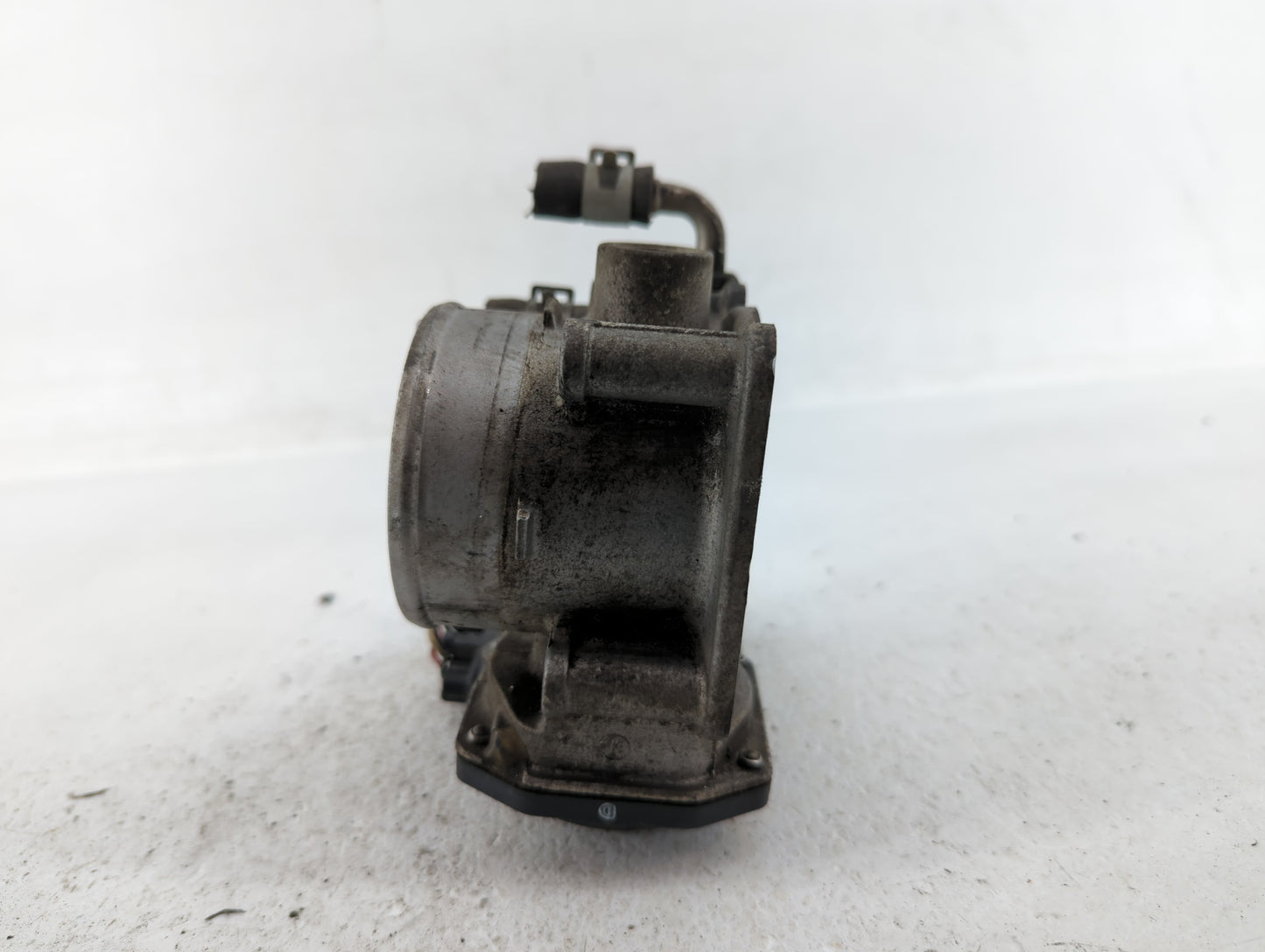 2014-2020 Nissan Rogue Throttle Body P/N:3TA60-01 B 3TA60-01 C, 3TA60-01 A Fits Fits 2013 2014 2015 2016 2017 2018 2019 2020