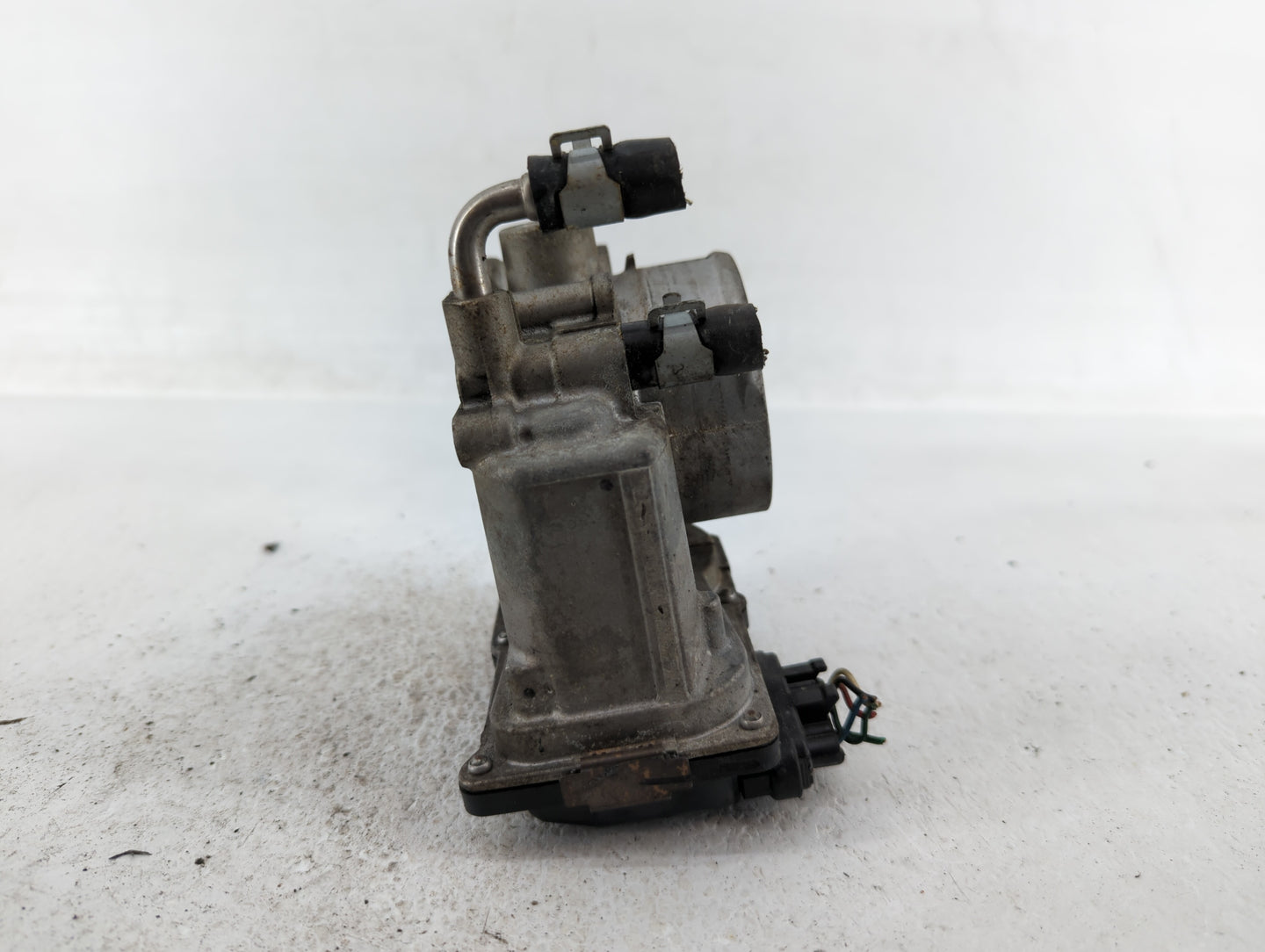 2014-2020 Nissan Rogue Throttle Body P/N:3TA60-01 B 3TA60-01 C, 3TA60-01 A Fits Fits 2013 2014 2015 2016 2017 2018 2019 2020