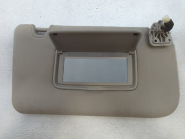 2014-2017 Nissan Rogue Sun Visor Shade Replacement Passenger Right Mirror Fits Fits 2014 2015 2016 2017 OEM Used Auto Parts 