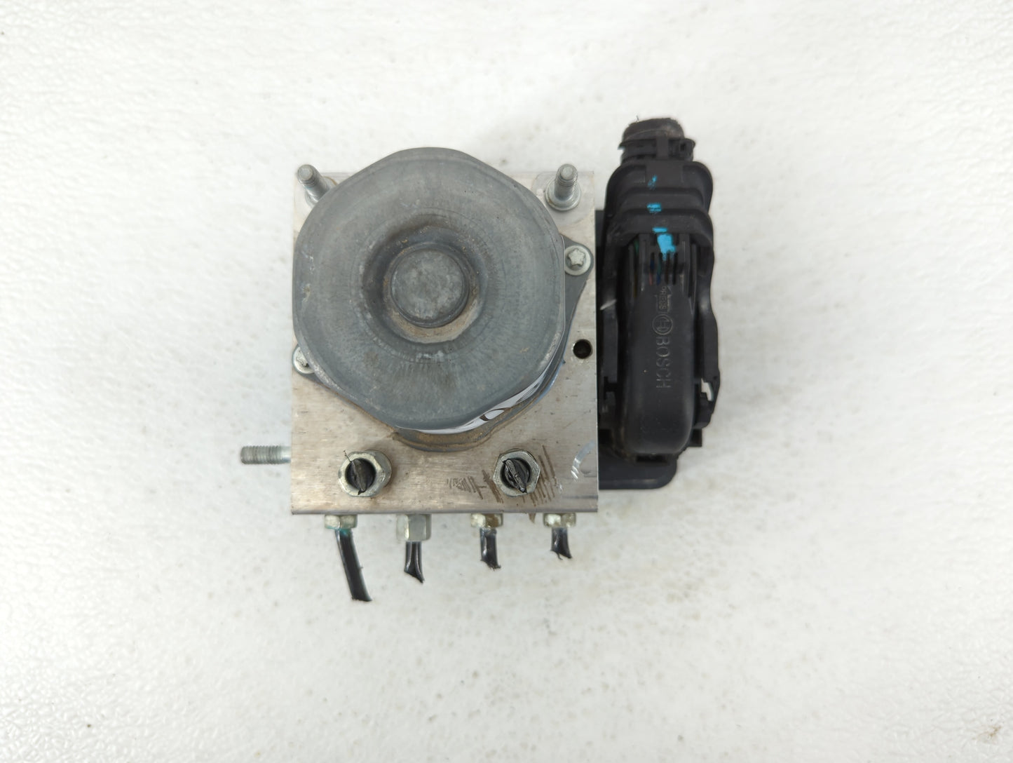 2015-2016 Nissan Rogue ABS Pump Control Module Replacement P/N:47660 5HA0A 47660 5HA1A Fits Fits 2015 2016 OEM Used Auto Par