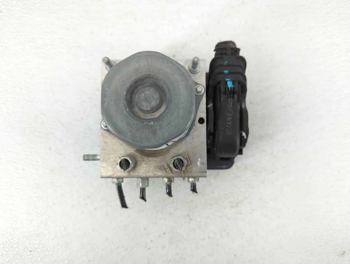2015-2016 Nissan Rogue Anti-Lock Brake ABS Pump Module Actuator OEM P/N:47660 5HA0A 47660 5HA1A Fits Fits 2015 2016 OEM Used