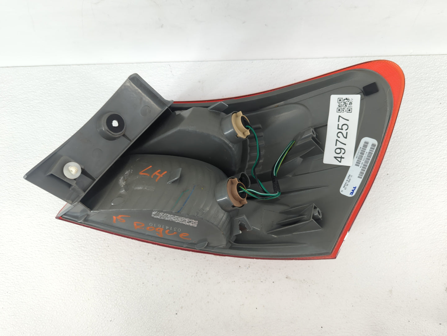 2008-2015 Nissan Rogue Tail Light Assembly Driver Left OEM Fits Fits 2008 2009 2010 2011 2012 2013 2014 2015 OEM Used Auto P