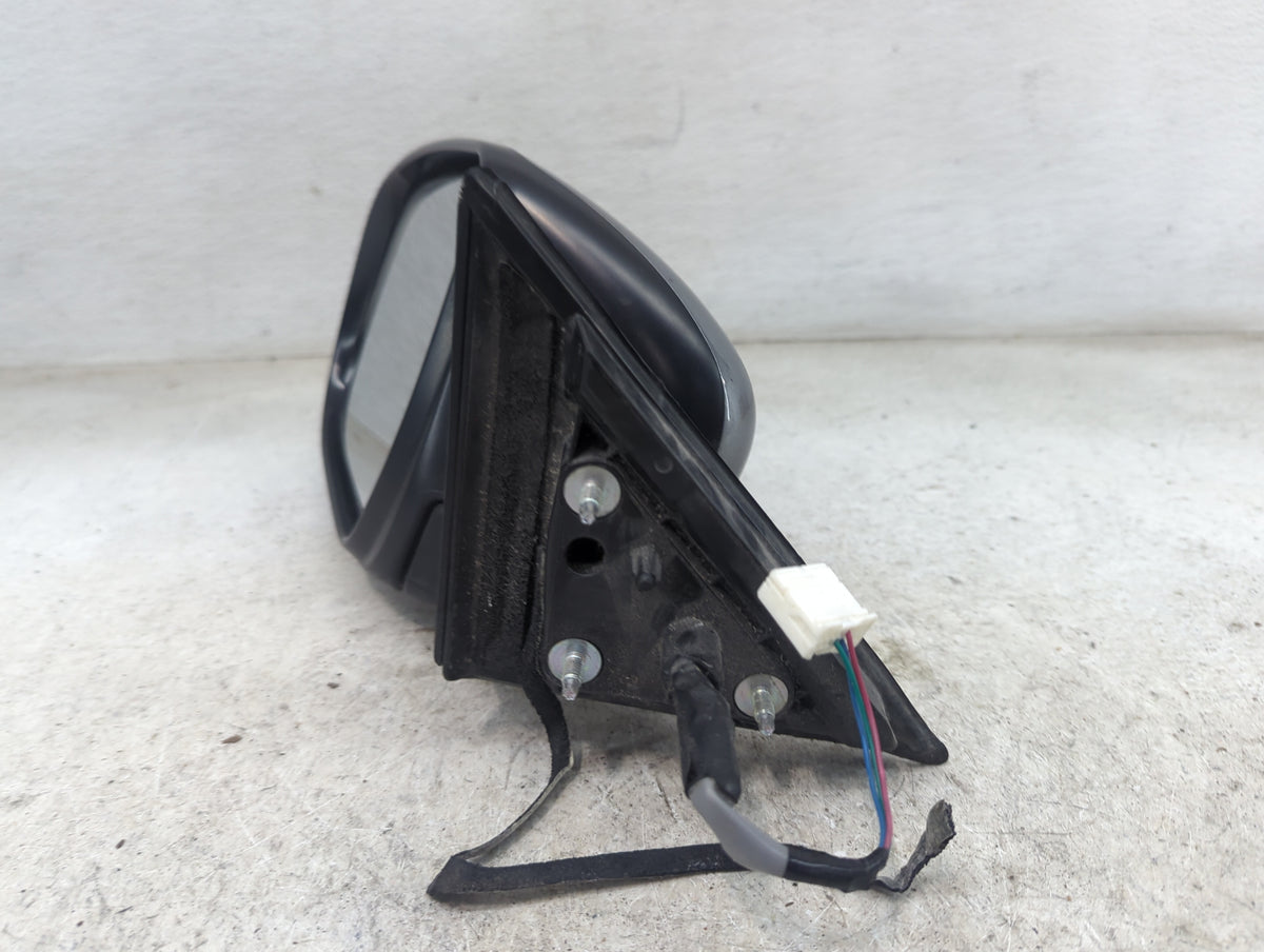 2016-2020 Nissan Rogue Passenger Side View Mirror - Right Door Mirror OEM Used - Oemusedautoparts1.com