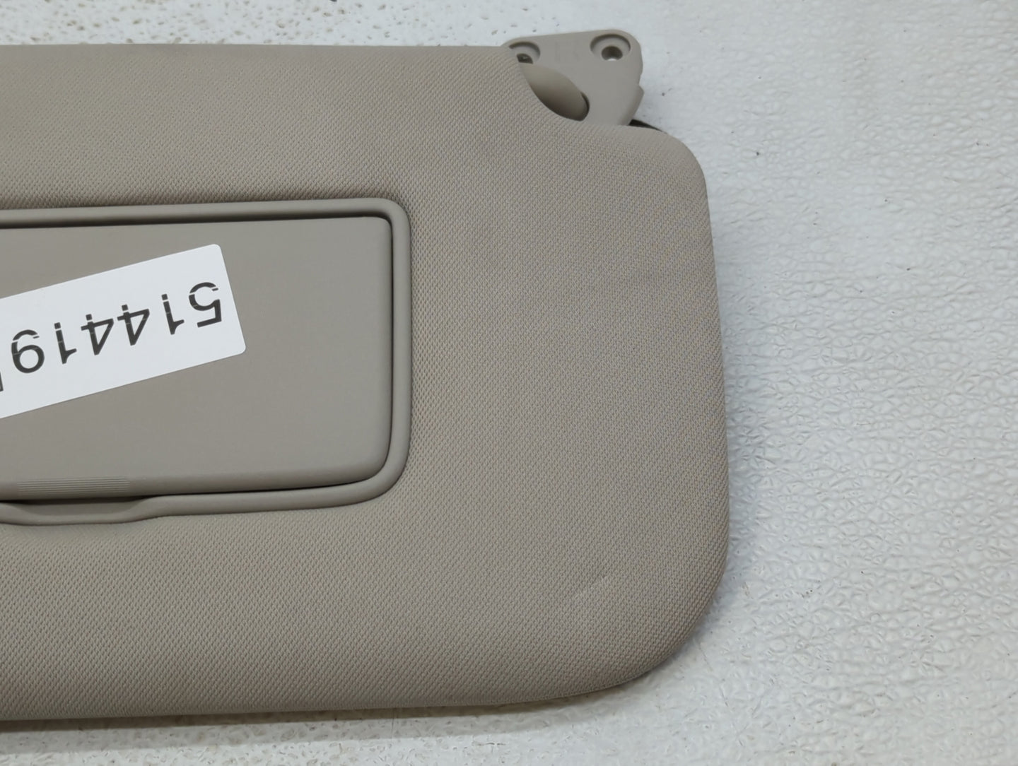 2014-2017 Nissan Rogue Sun Visor Shade Replacement Passenger Right Mirror Fits Fits 2014 2015 2016 2017 OEM Used Auto Parts 