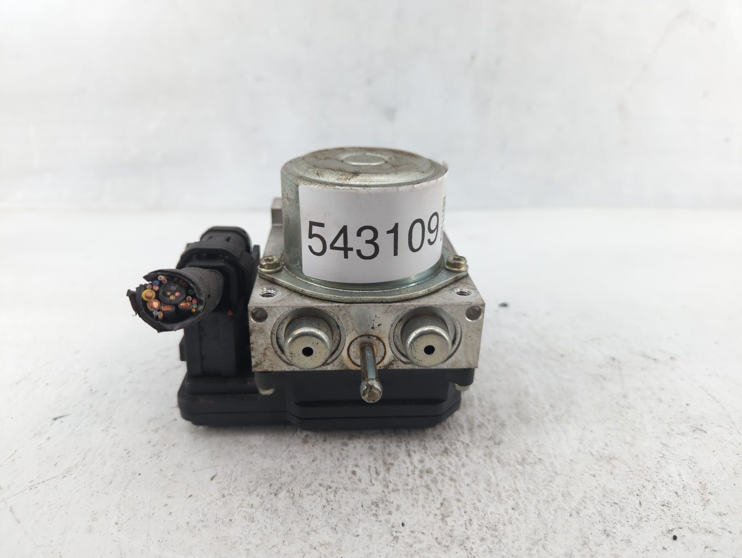 2012-2015 Nissan Rogue ABS Pump Control Module Replacement P/N:55120245 Fits Fits 2012 2013 2014 2015 OEM Used Auto Parts - 