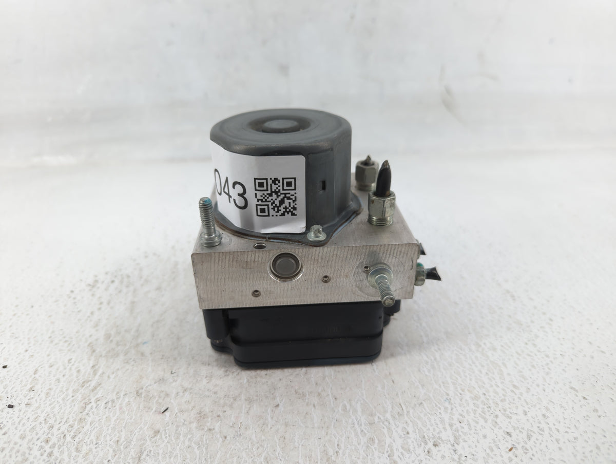 2015-2016 Nissan Rogue Anti-Lock Brake ABS Pump Module Actuator OEM P/N:47660 5HA0A Fits Fits 2015 2016 OEM Used Auto Parts 