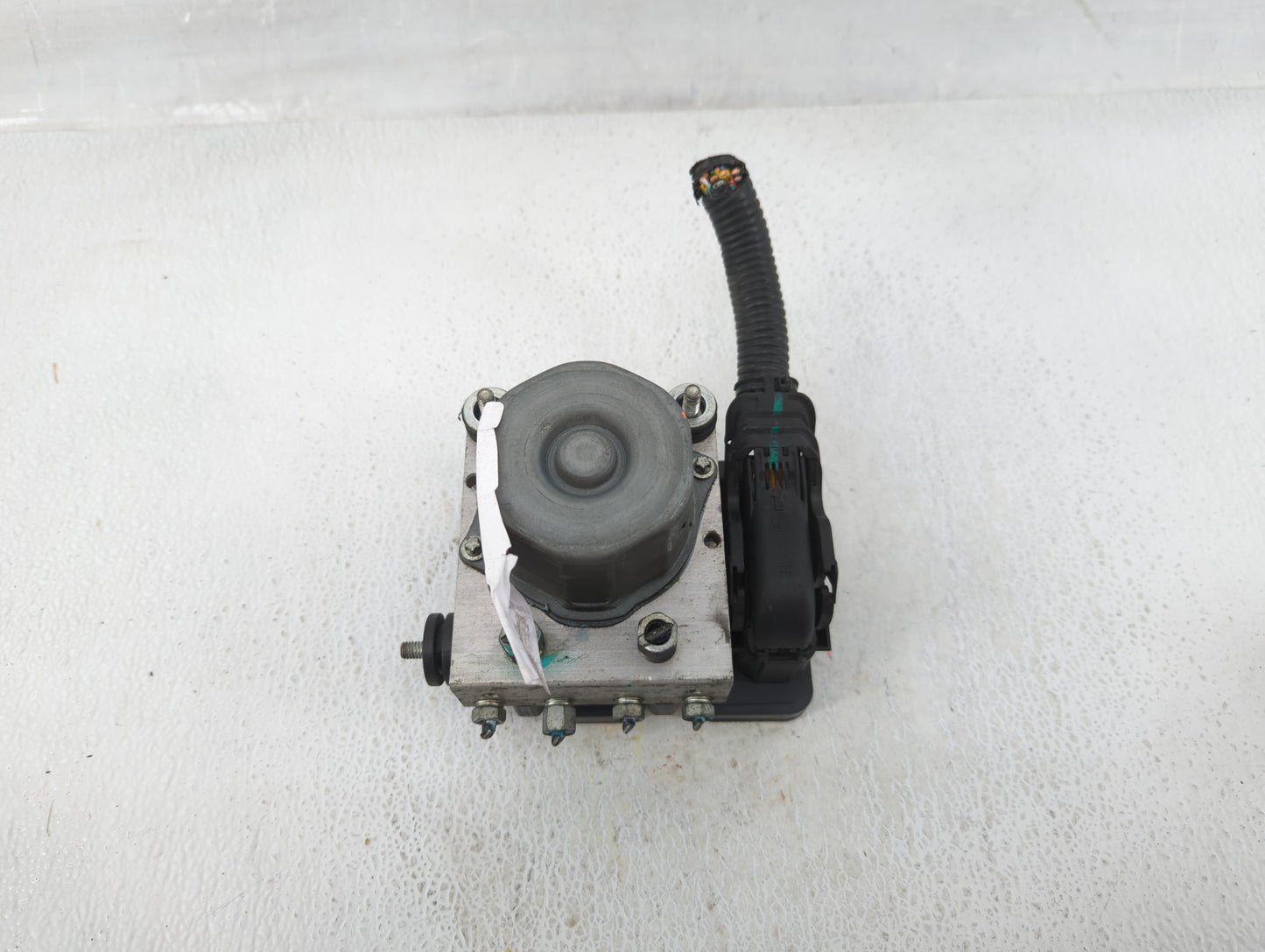 2015-2016 Nissan Rogue ABS Pump Control Module Replacement P/N:47660 5HA0A Fits Fits 2015 2016 OEM Used Auto Parts - Oemused