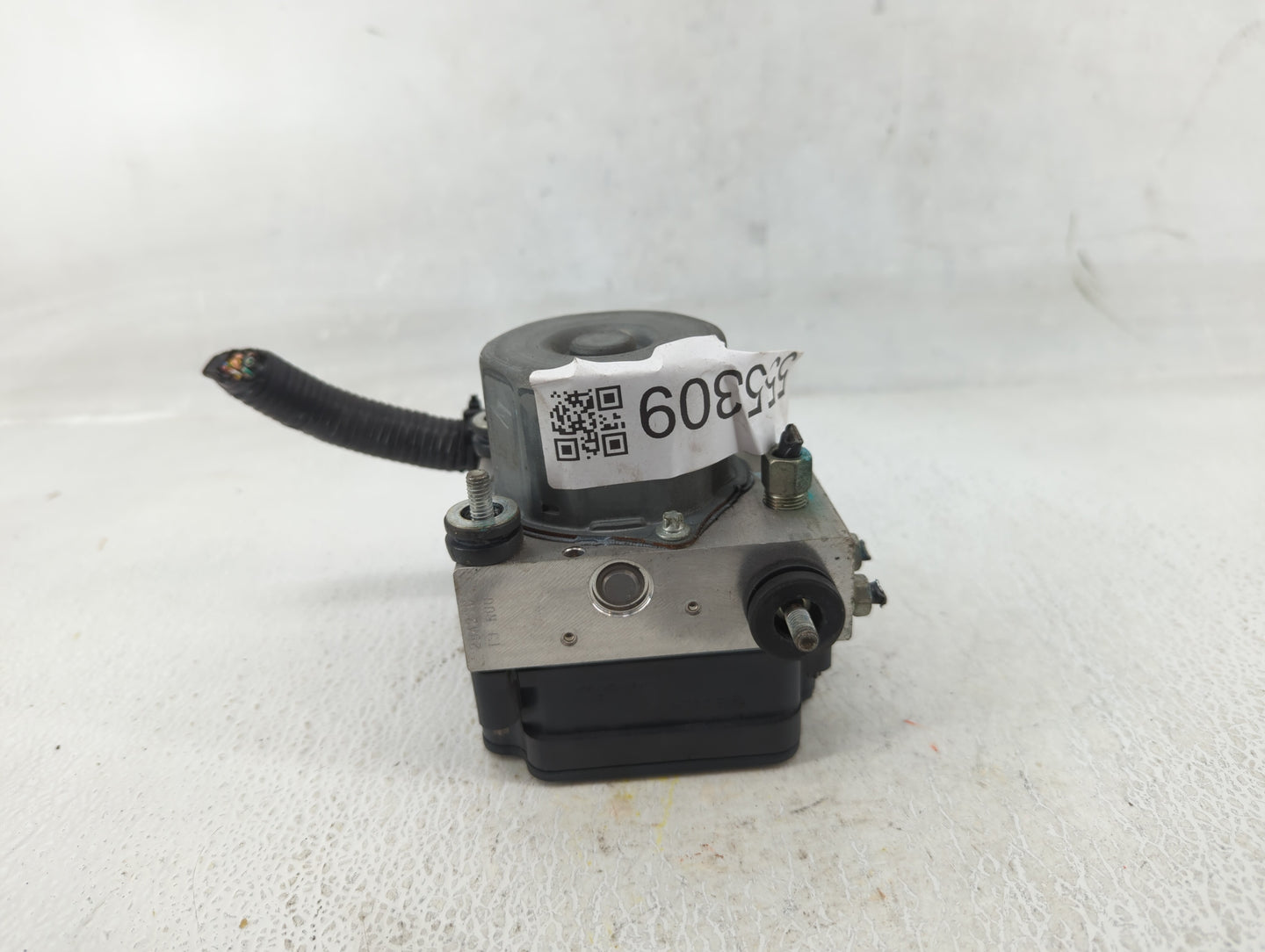 2015-2016 Nissan Rogue ABS Pump Control Module Replacement P/N:47660 5HA0A Fits Fits 2015 2016 OEM Used Auto Parts - Oemused