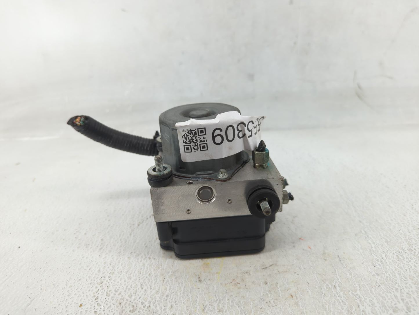 2015-2016 Nissan Rogue ABS Pump Control Module Replacement P/N:47660 5HA0A Fits Fits 2015 2016 OEM Used Auto Parts - Oemused