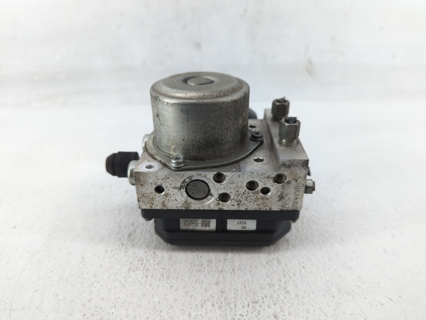 2012-2015 Nissan Rogue ABS Pump Control Module Replacement P/N:TD8405 Fits Fits 2012 2013 2014 2015 OEM Used Auto Parts - Oe