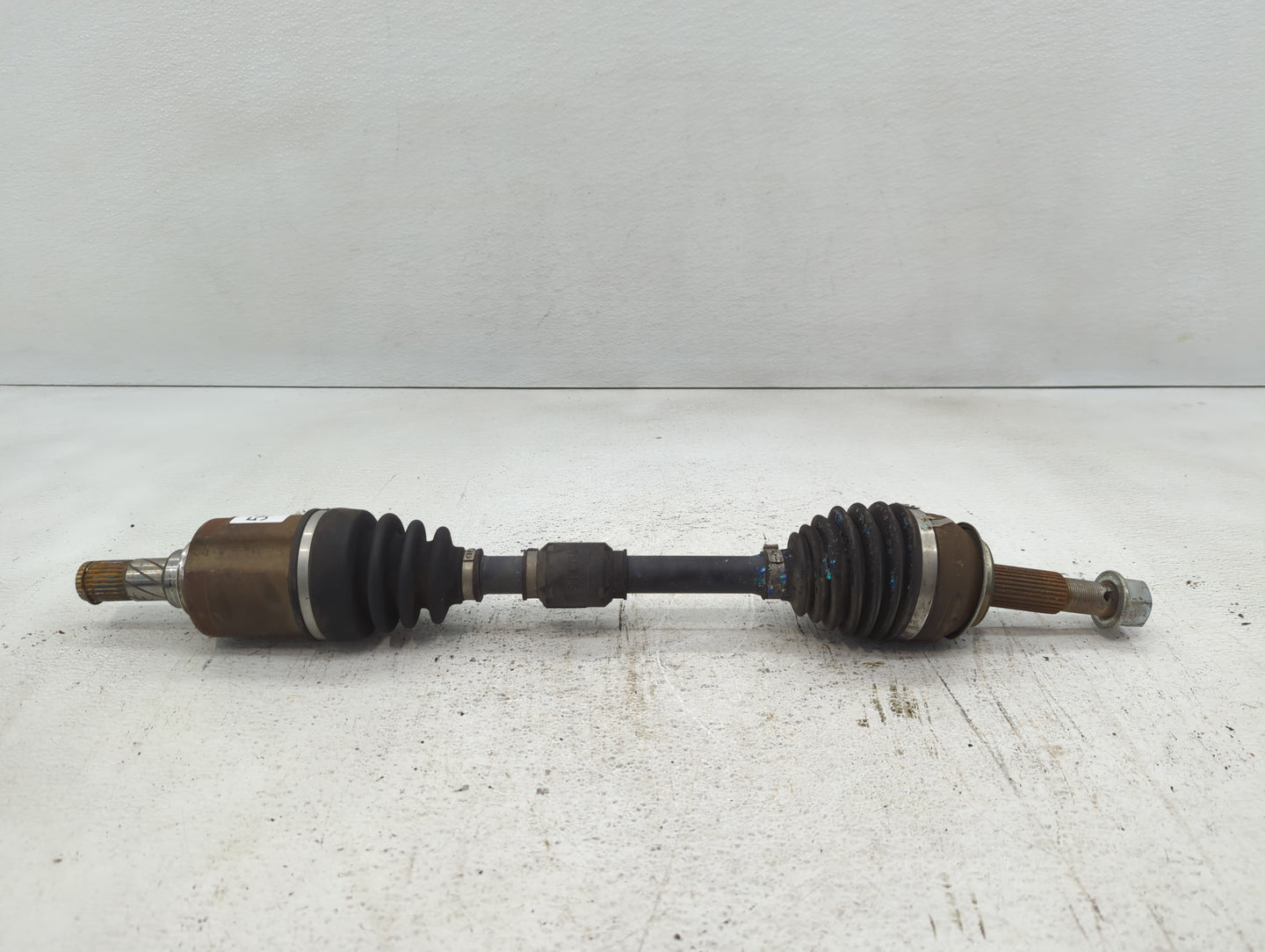 2014-2020 Nissan Rogue Axle Shaft Front Driver Cv C/v - Oemusedautoparts1.com