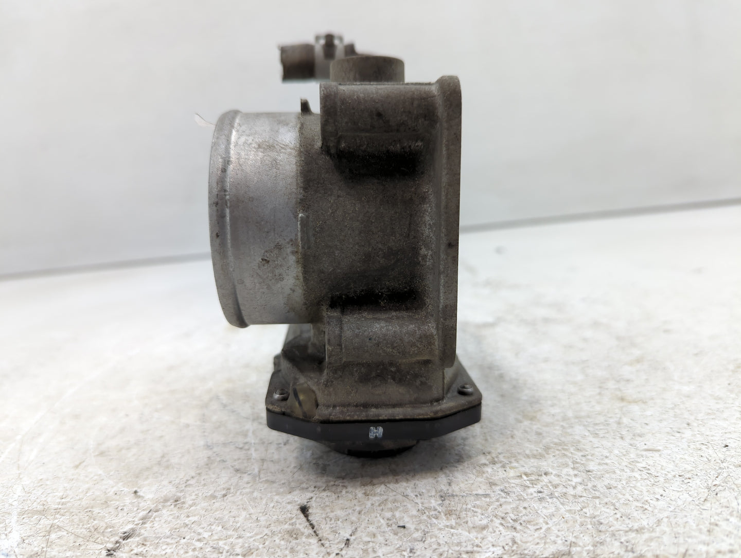 2014-2020 Nissan Rogue Throttle Body P/N:3TA60-01 Fits Fits 2013 2014 2015 2016 2017 2018 2019 2020 OEM Used Auto Parts - Oe