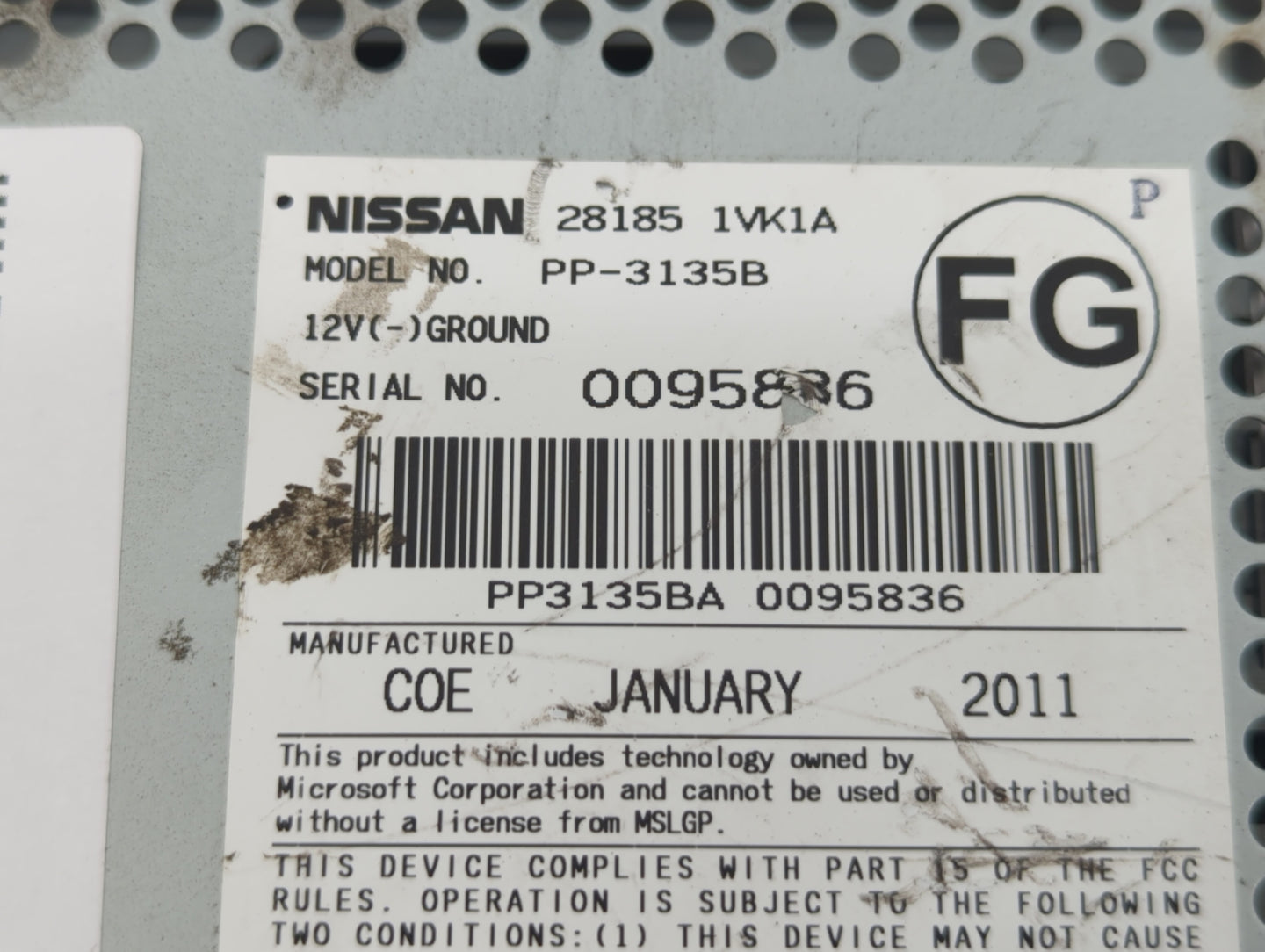 2011-2015 Nissan Rogue Am Fm Cd Player Radio Receiver - Oemusedautoparts1.com