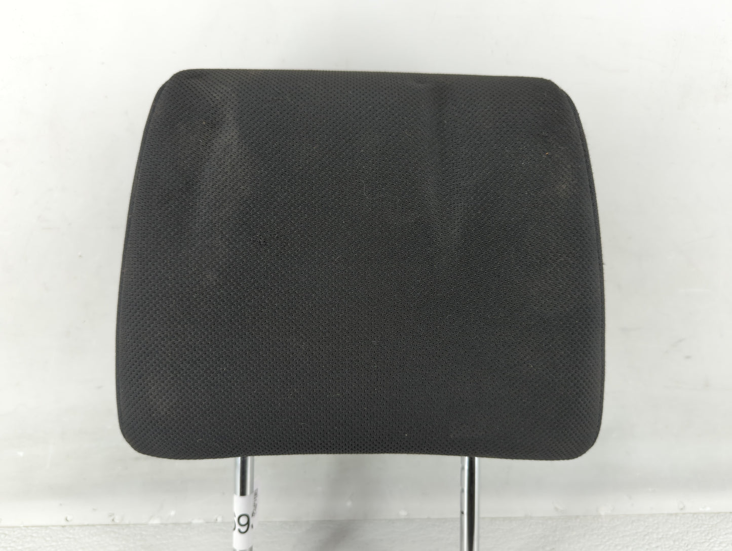 2015 Nissan Rogue Headrest Head Rest Front Driver Passenger Seat Fits OEM Used Auto Parts - Oemusedautoparts1.com