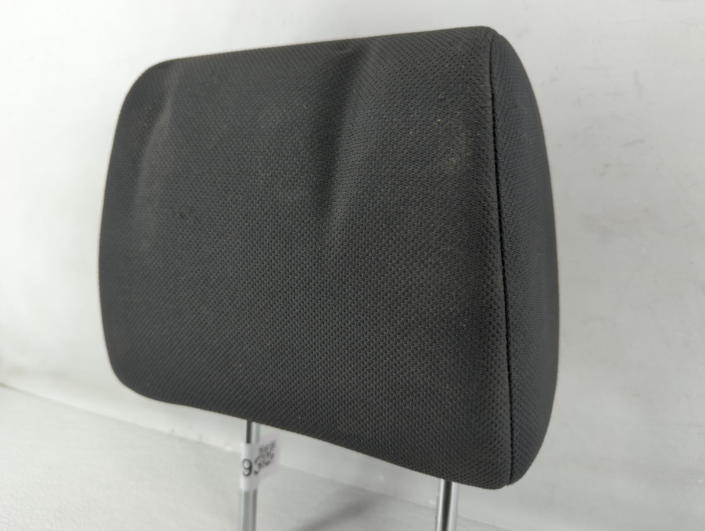 2015 Nissan Rogue Headrest Head Rest Front Driver Passenger Seat Fits OEM Used Auto Parts - Oemusedautoparts1.com