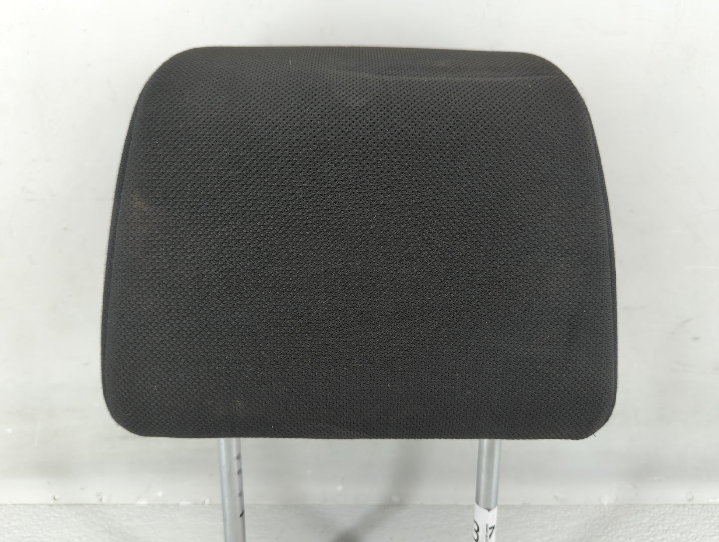 2015 Nissan Rogue Headrest Head Rest Front Driver Passenger Seat Fits OEM Used Auto Parts - Oemusedautoparts1.com