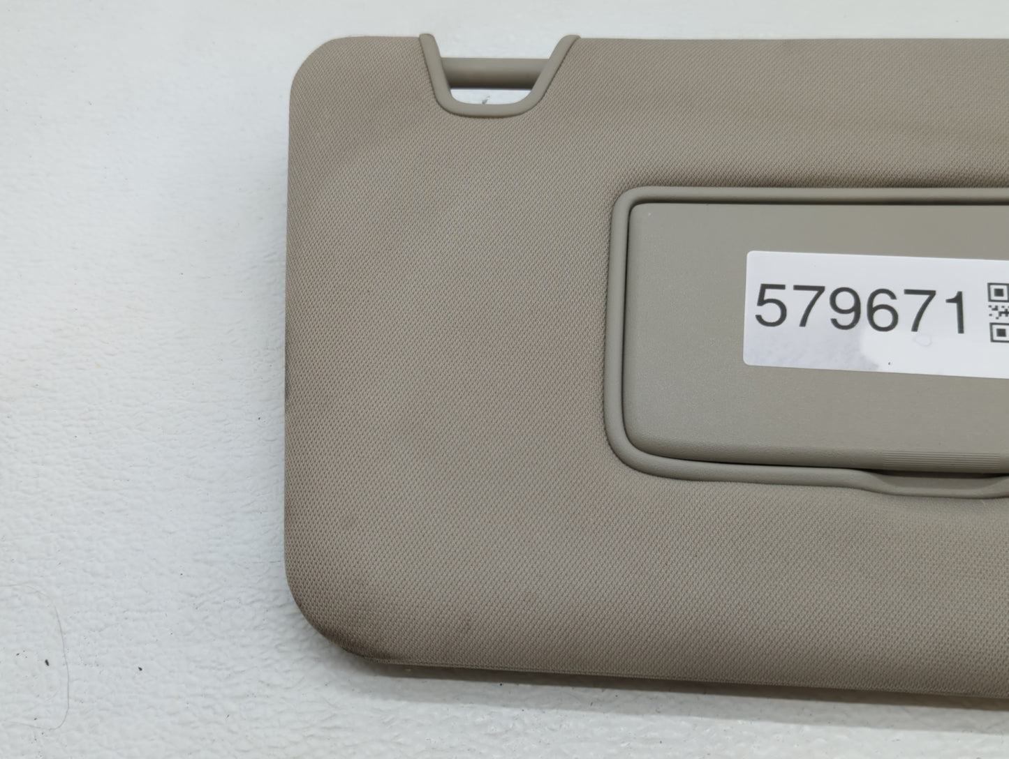 2014-2017 Nissan Rogue Sun Visor Shade Replacement Passenger Right Mirror Fits Fits 2014 2015 2016 2017 OEM Used Auto Parts 