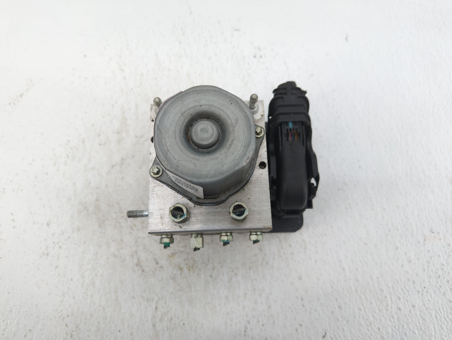 2015-2016 Nissan Rogue ABS Pump Control Module Replacement P/N:47660 5HA0A Fits Fits 2015 2016 OEM Used Auto Parts - Oemused