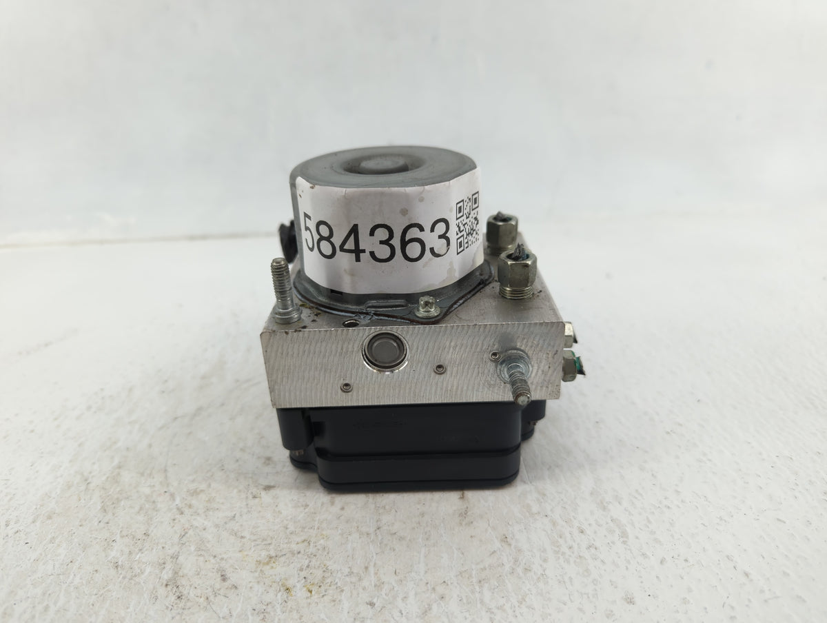 2015-2016 Nissan Rogue Anti-Lock Brake ABS Pump Module Actuator OEM P/N:47660 5HA0A Fits Fits 2015 2016 OEM Used Auto Parts 