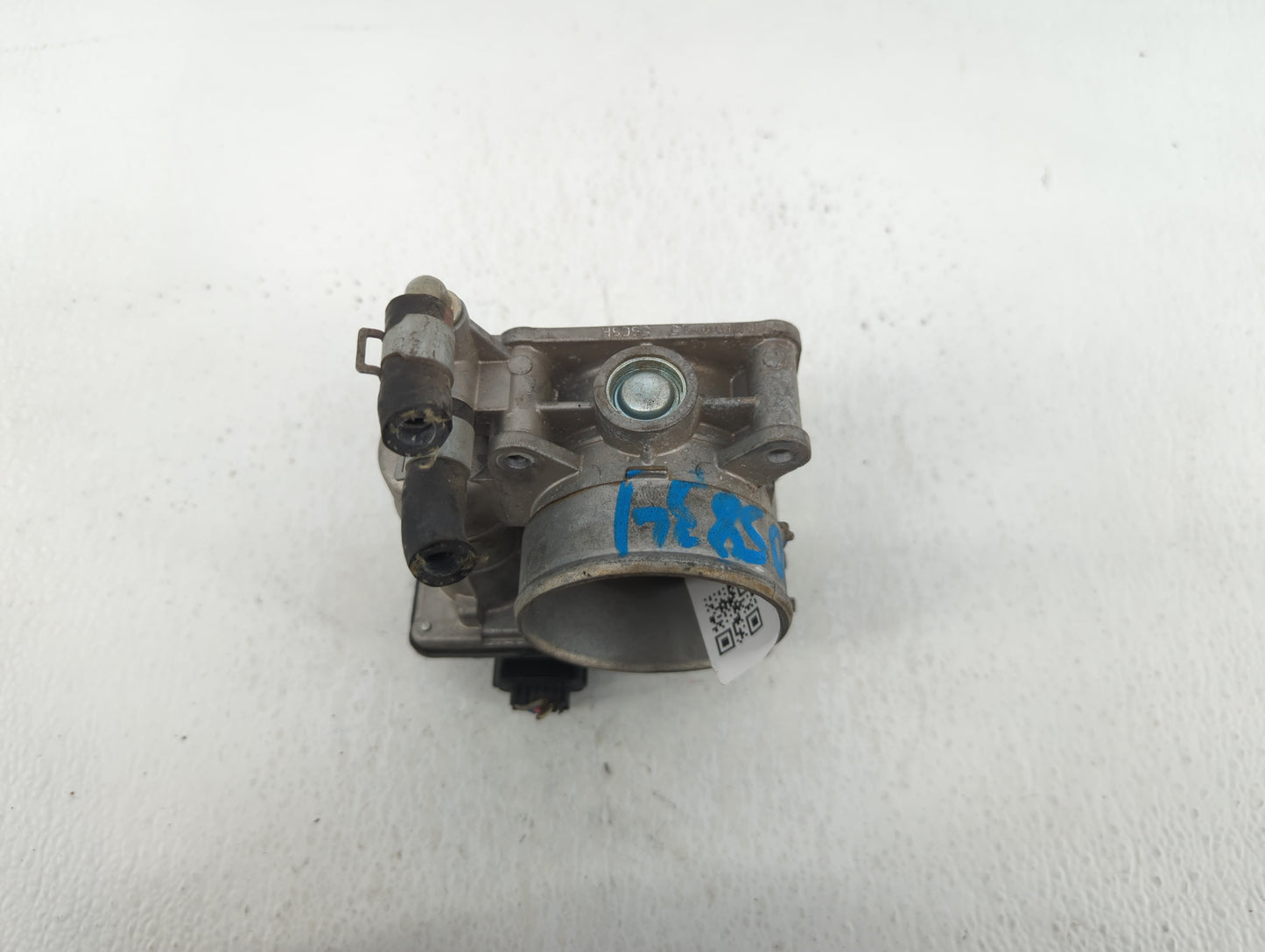 2011-2015 Nissan Rogue Throttle Body P/N:RME60-15 Fits Fits 2011 2012 2013 2014 2015 OEM Used Auto Parts - Oemusedautoparts1