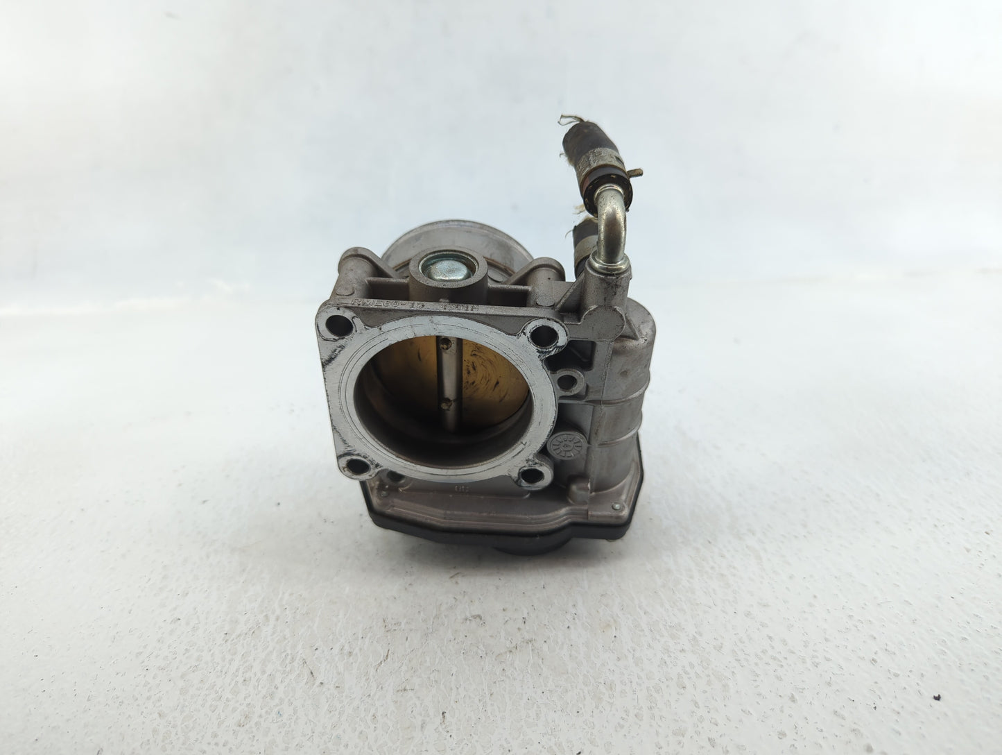 2011-2015 Nissan Rogue Throttle Body P/N:RME60-15 Fits Fits 2011 2012 2013 2014 2015 OEM Used Auto Parts - Oemusedautoparts1