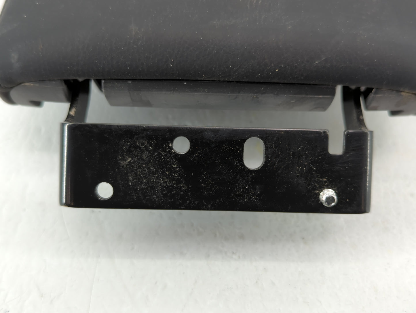 2015 Nissan Rogue Center Console Armrest Cover Lid Black - Oemusedautoparts1.com
