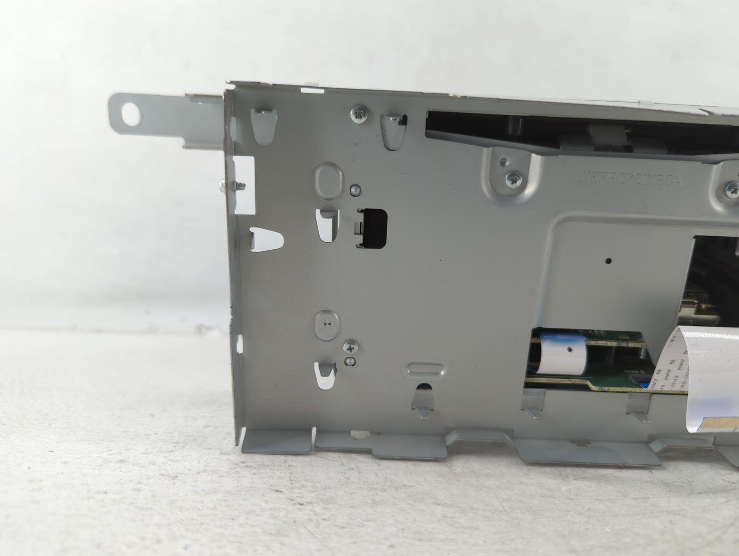 2014-2016 Nissan Rogue Am Fm Cd Player Radio Receiver - Oemusedautoparts1.com