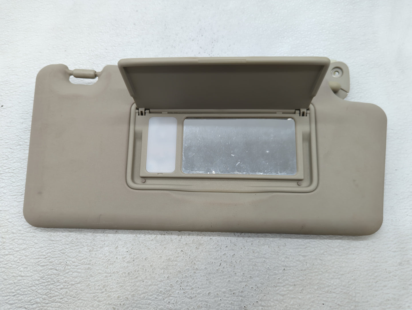 2008-2015 Nissan Rogue Sun Visor Shade Replacement Passenger Right Mirror Fits Fits 2008 2009 2010 2011 2012 2013 2014 2015 
